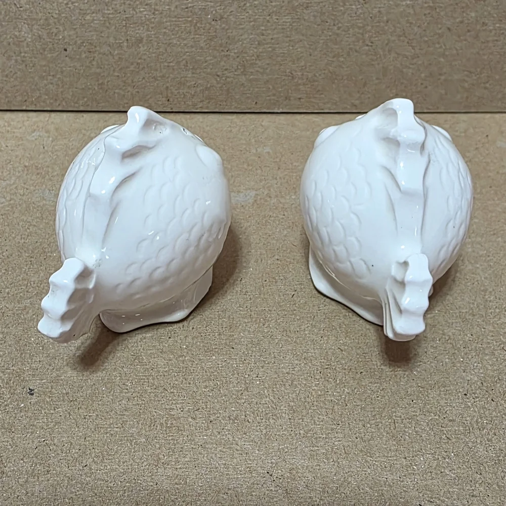 Vtg Puffer Blow Fish Shaker Set Germany #187